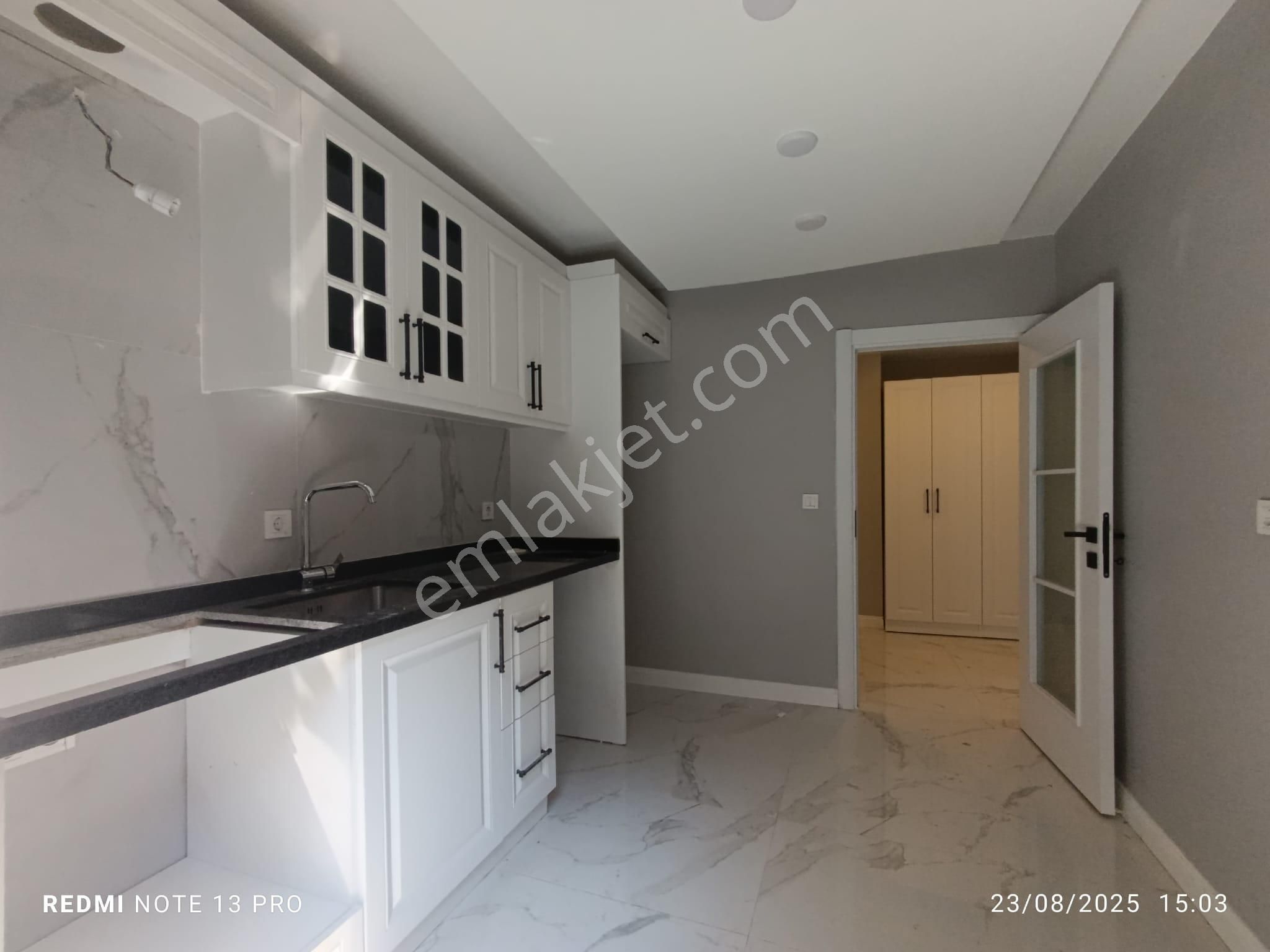 Çekmeköy Merkez Mh Satılık Ultra Lüks 2+1 100m2 Daire - Görsel 16