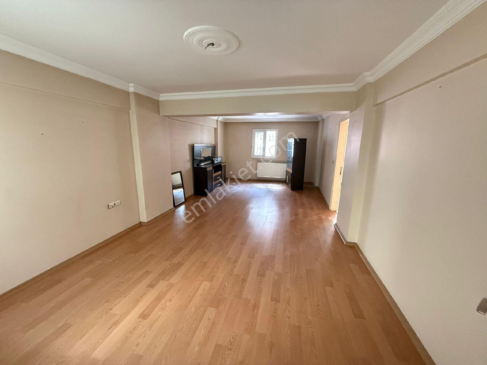 Merkezde Asansörlü 3+1 Kiralık Daire