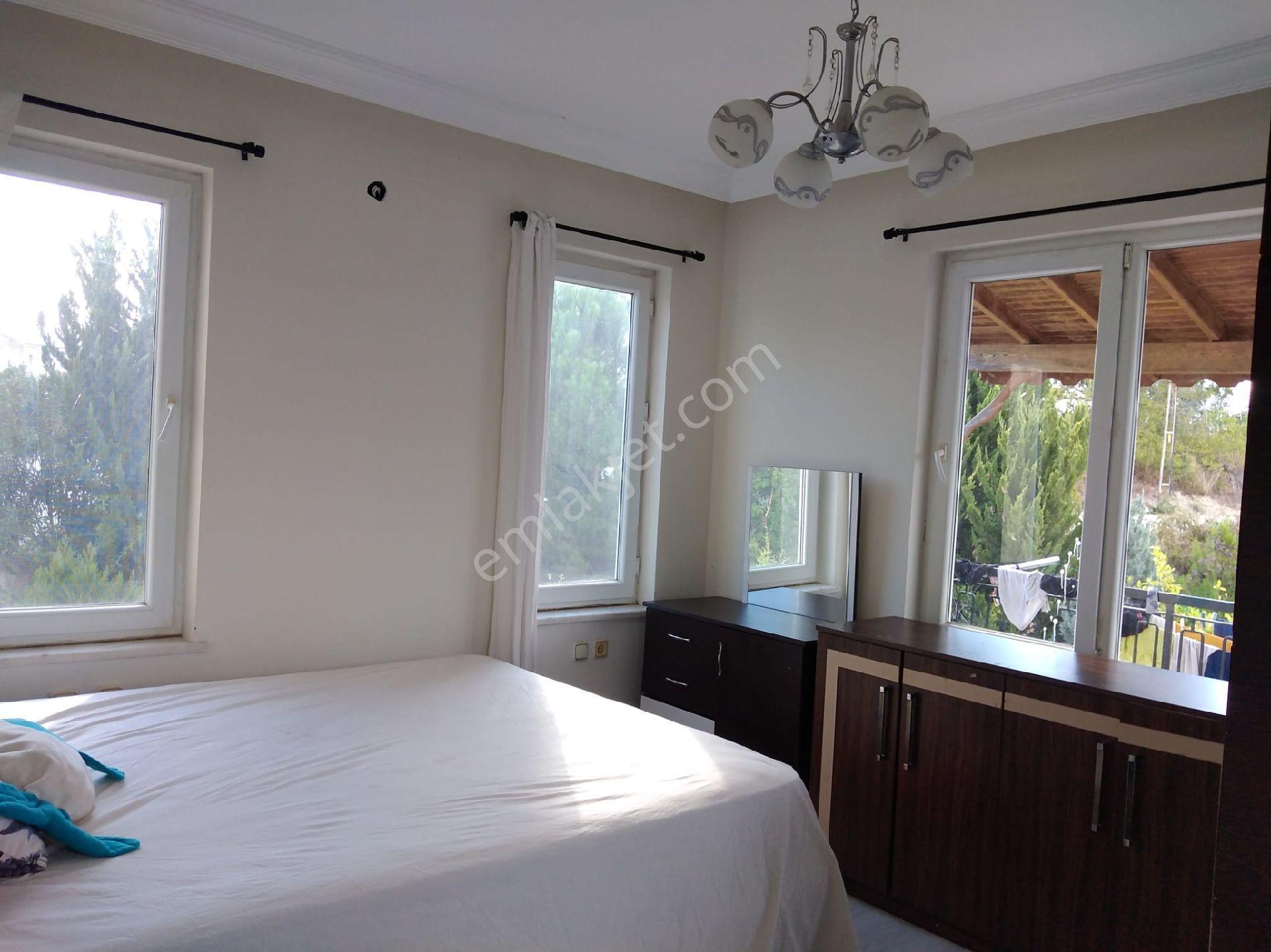 Karadayı 745 M2 Müstakil Bahçeli Tripleks Villa - Görsel 12