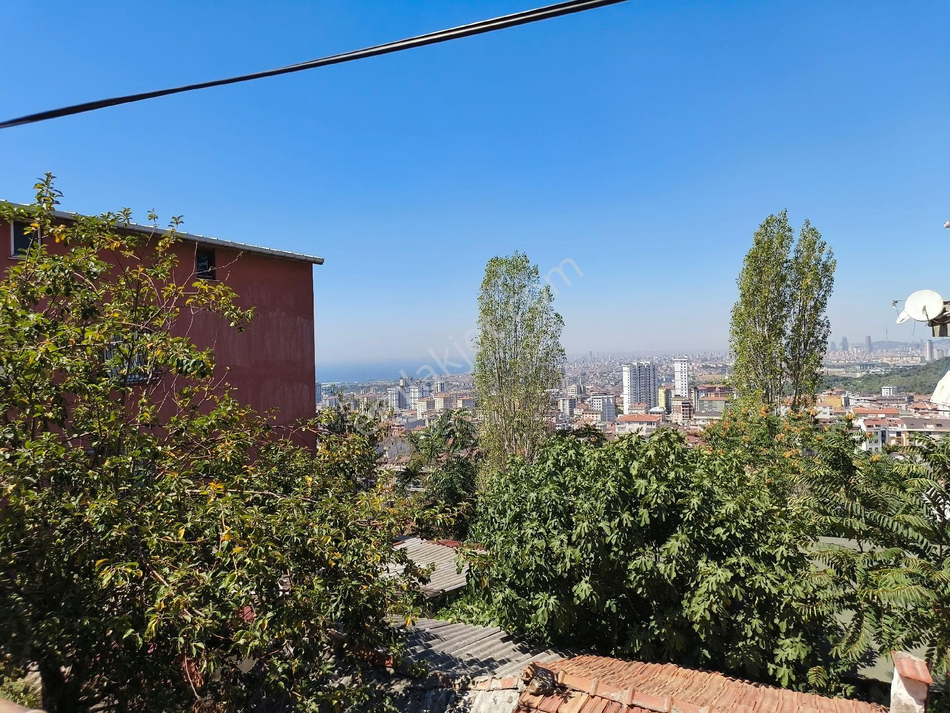 Güneyden 2+1.85m2 Kiralık Sobalı Gece Kondu Gülensuda