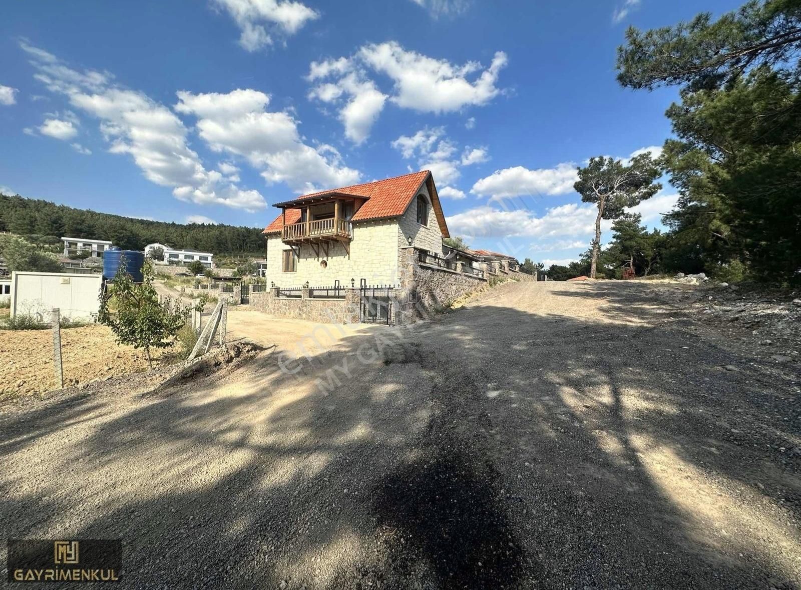 İzmir Bornova Yakaköyde Yola Sıfır Villa Yapımına Uygun Tarla - Görsel 8