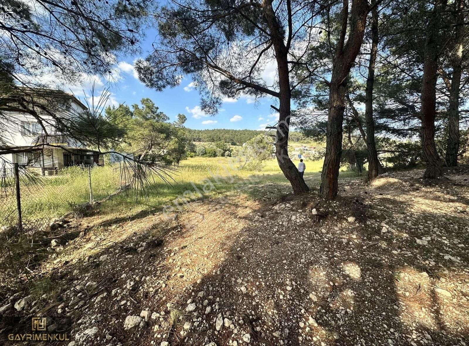 İzmir Bornova Yakaköyde Yola Sıfır Villa Yapımına Uygun Tarla - Görsel 10