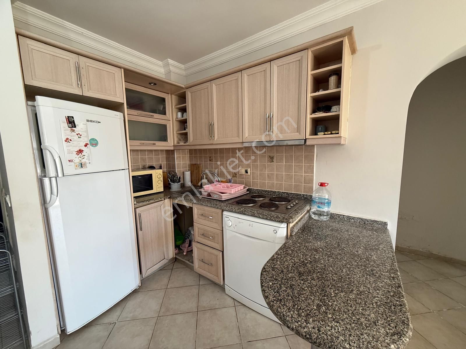 Denize Yakın Site Düzayak Konum Köşebaşı Ev Ön Blok Özel Plajlı Krediye Uygun Eşyalı Daire Yabancıda - Görsel 5