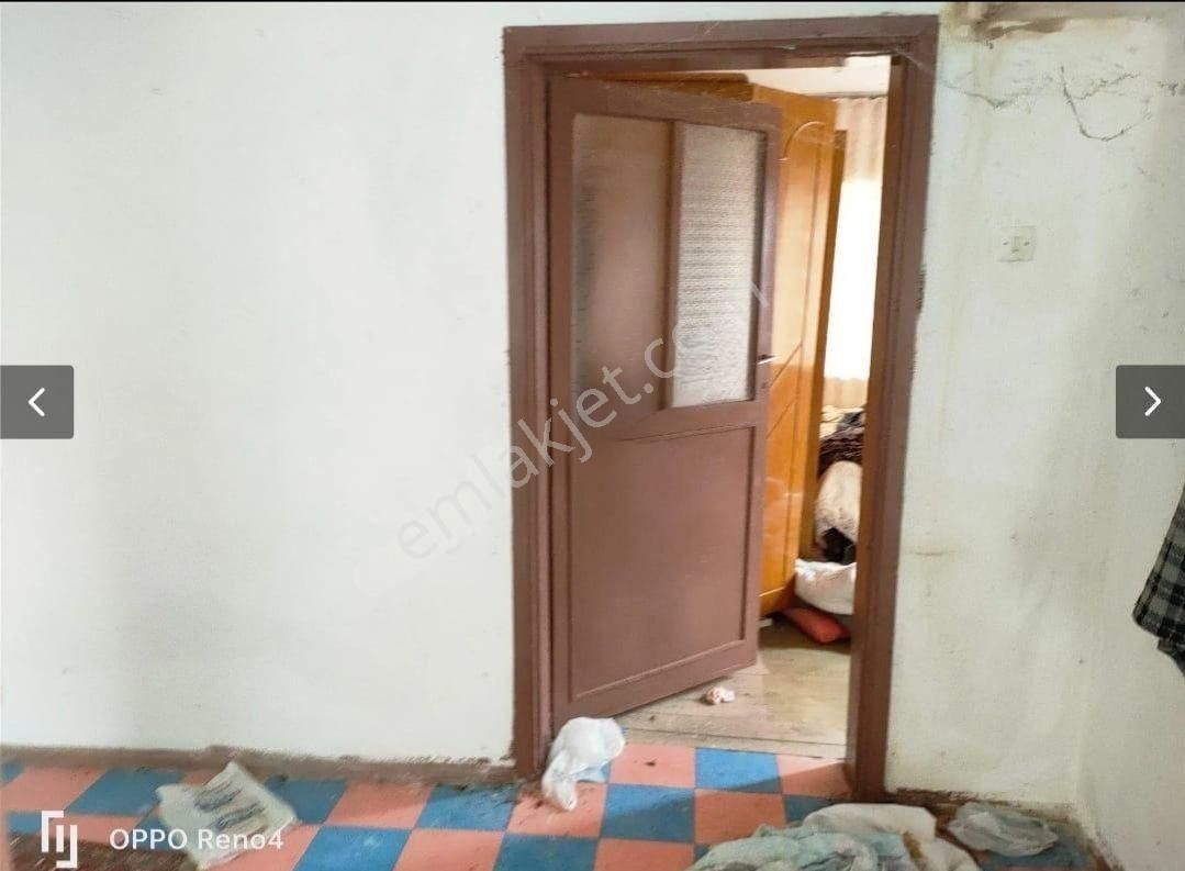 Arsa Fiyatına Satılık Köy Evi