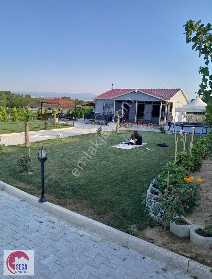 Mudanya Dereköy'de Asvalt Cephe Harika Peyzaj Çiftlik Evi