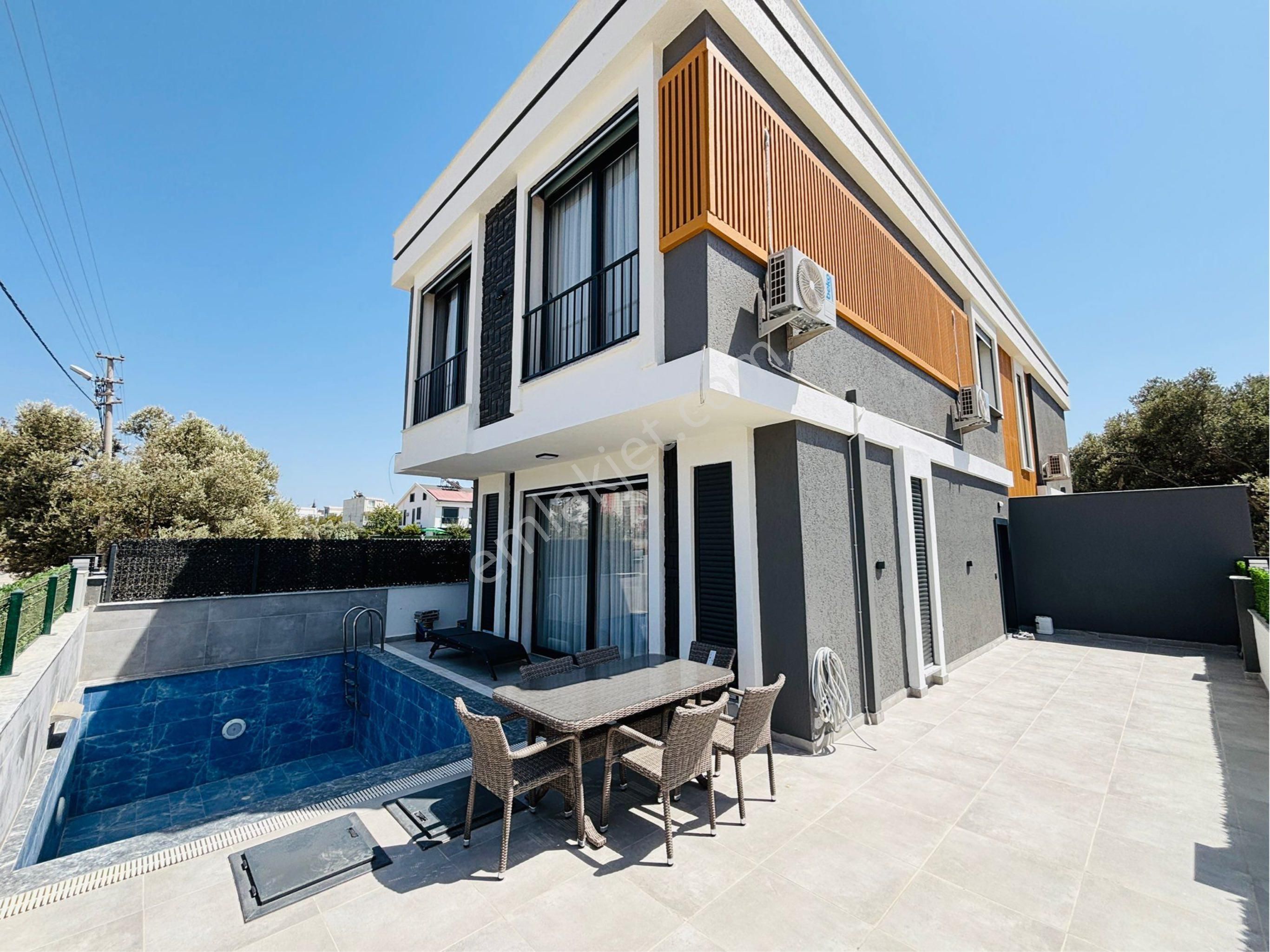 Didim’de Sıfır Eşyalı Havuzlu Villa