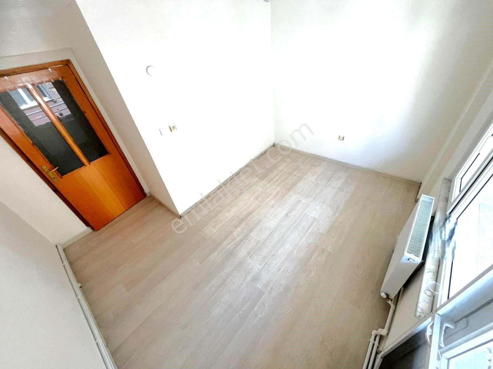 ✨akçay'da✨ Aygül'den ✨site İçi Ara Kat Ön Cephe Doğalgaz Kombili Geniş Balkonlu 2+1 Kiralık Daire - Görsel 14