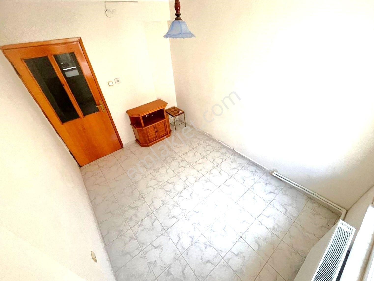 ✨akçay'da✨ Aygül'den ✨site İçi Ara Kat Ön Cephe Doğalgaz Kombili Geniş Balkonlu 2+1 Kiralık Daire - Görsel 25