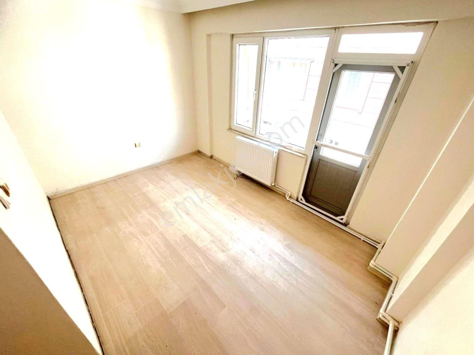 ✨akçay'da✨ Aygül'den ✨site İçi Ara Kat Ön Cephe Doğalgaz Kombili Geniş Balkonlu 2+1 Kiralık Daire - Görsel 13