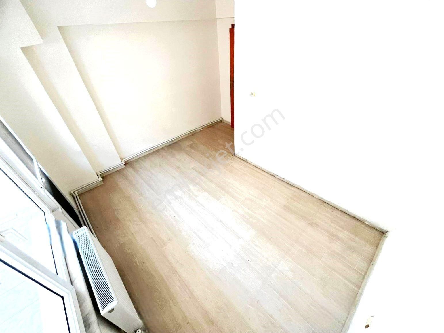 ✨akçay'da✨ Aygül'den ✨site İçi Ara Kat Ön Cephe Doğalgaz Kombili Geniş Balkonlu 2+1 Kiralık Daire - Görsel 18