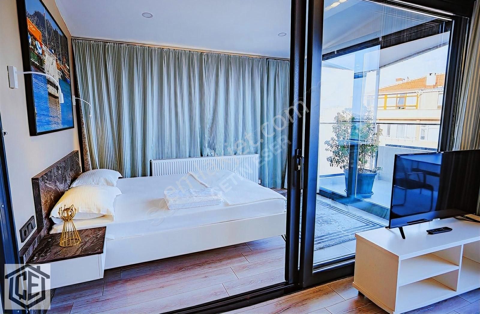 Panoramik Boğaz Manzaralı, Modern Tasarımlı, Büyük Teraslı Daire