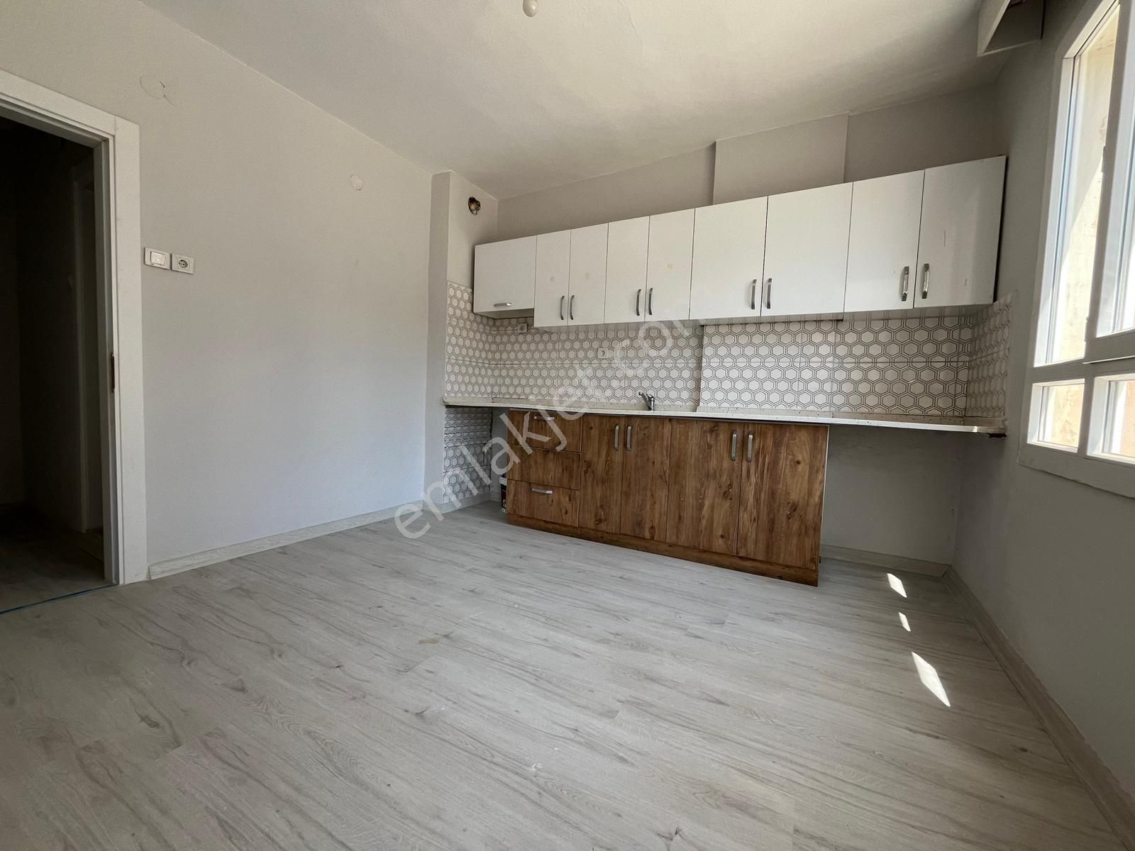Torbalı Tepeköy De İzbana Yakın 3+1 Satılık Daire