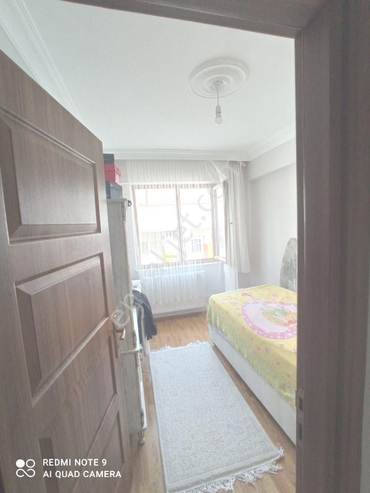 Bursa Kestel Kale Mahallesi'nde Satılık Metroraya Yakın 3+1 120 M2 3.kat 10 Yıllık Temiz Daire - Görsel 9