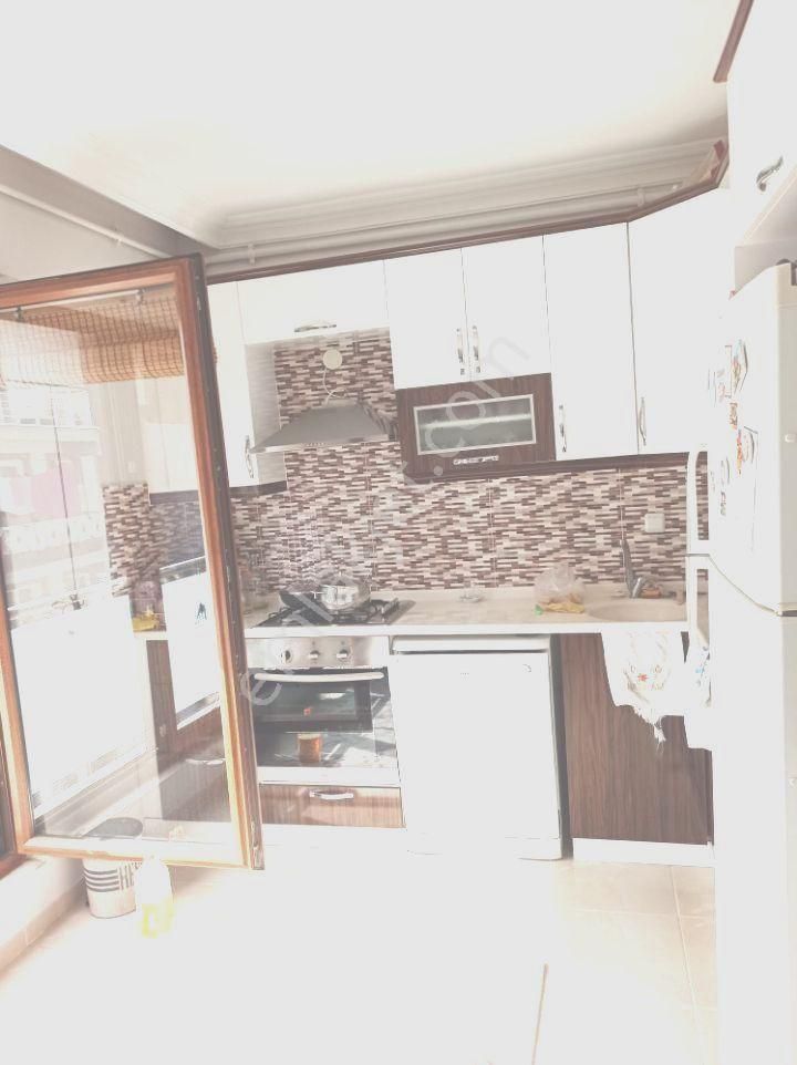 Bursa Kestel Kale Mahallesi'nde Satılık Metroraya Yakın 3+1 120 M2 3.kat 10 Yıllık Temiz Daire