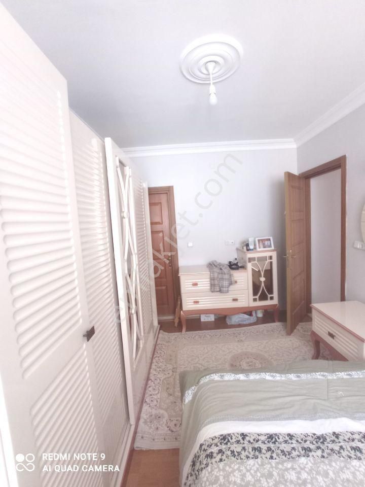 Bursa Kestel Kale Mahallesi'nde Satılık Metroraya Yakın 3+1 120 M2 3.kat 10 Yıllık Temiz Daire - Görsel 12