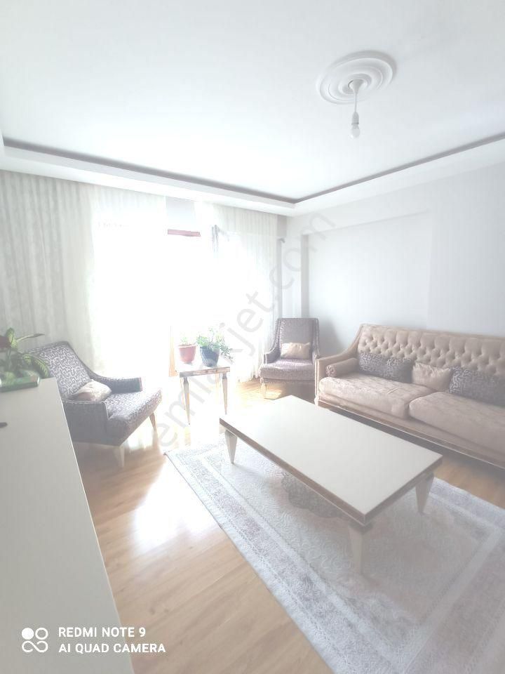 Bursa Kestel Kale Mahallesi'nde Satılık Metroraya Yakın 3+1 120 M2 3.kat 10 Yıllık Temiz Daire - Görsel 3