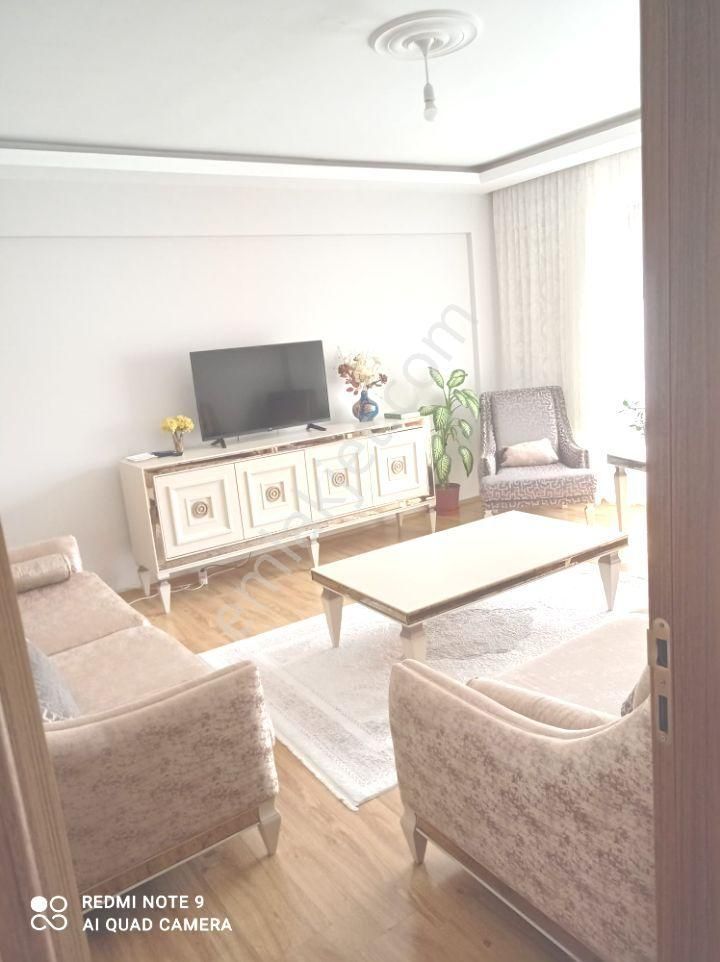 Bursa Kestel Kale Mahallesi'nde Satılık Metroraya Yakın 3+1 120 M2 3.kat 10 Yıllık Temiz Daire - Görsel 4