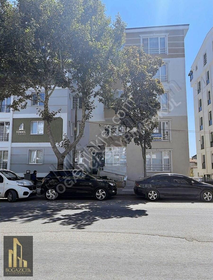 Boğaziçi Emlak/yeni Mah.cadde Üstü 160 M2 Kiralık Daire Ara Kat