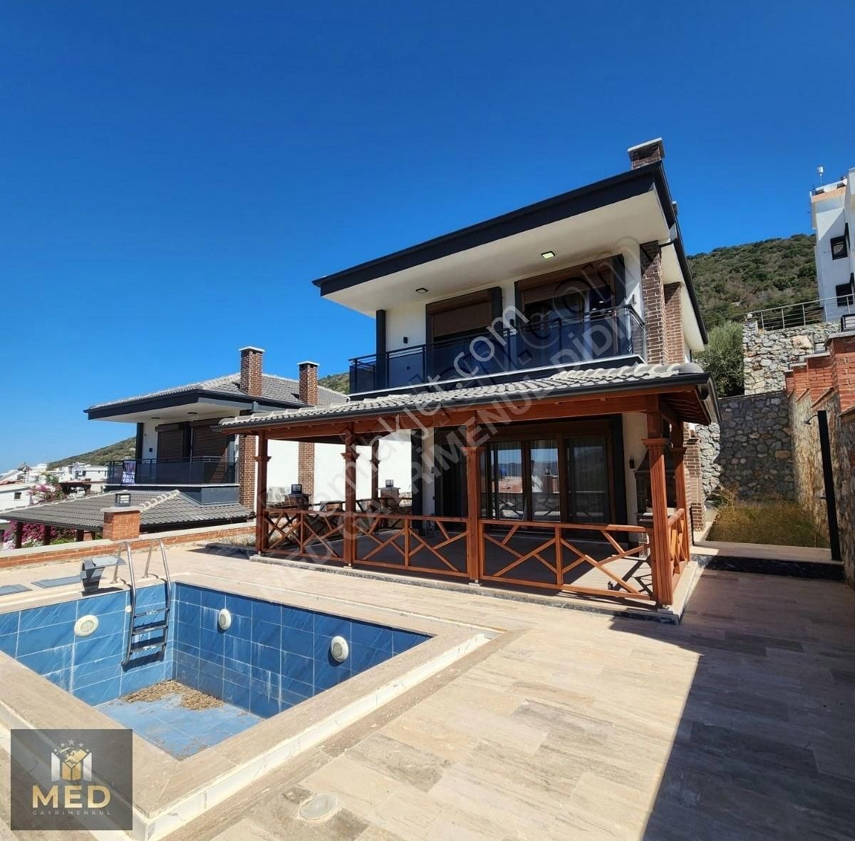 Didim Akbükte Full Deniz Manzaralı Şömineli 3+1 Lüx Vılla - Görsel 21