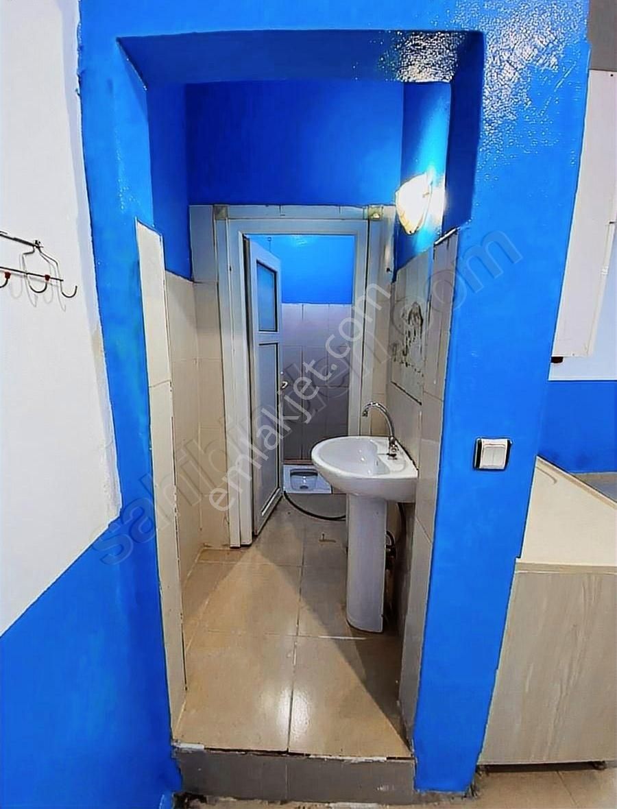 Satılık 130 M2 Yarı Bodrum Kat İşyeri İmalathane. Kemer Mh Esenl