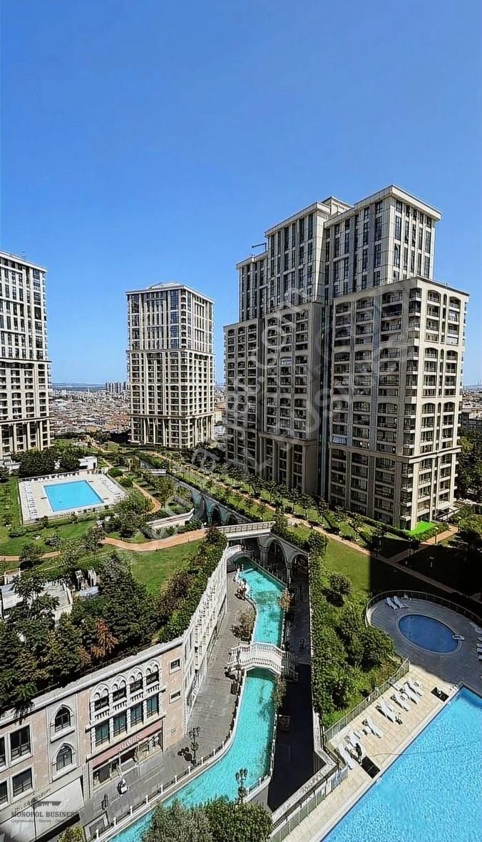 Viaport Venezia Kule Bloklarında Balkonlu 1+1 Satılık Daire