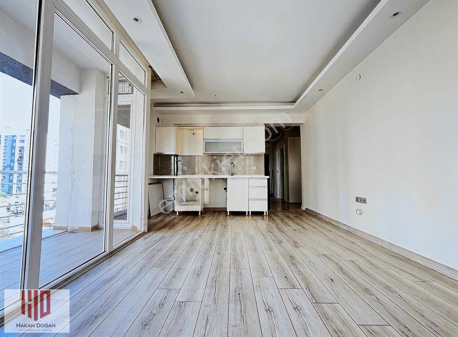 Yüksek Kira Getirili Talas Millet Bahçe Yakını Satılık 2+1 Daire