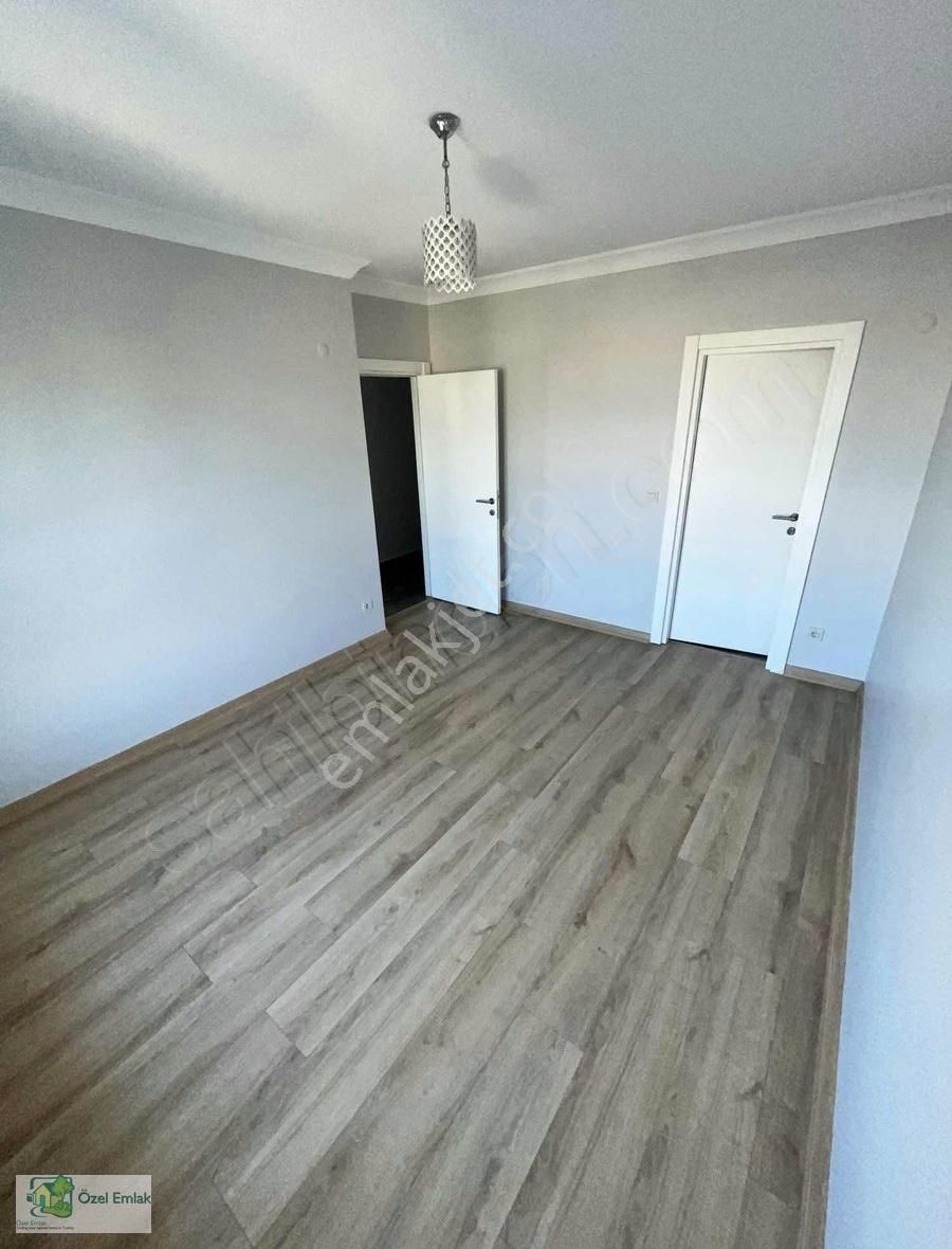 Tam Yapı Sitesi'nde Peyzaj Cephe 125m2 Satilık 3+1 Daire !! - Görsel 10