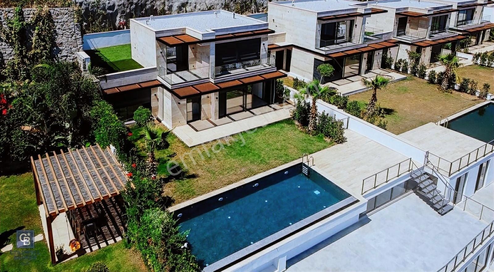 Bodrum Türkbükü Hebil Koyu Manzaralı Müstakil Villa