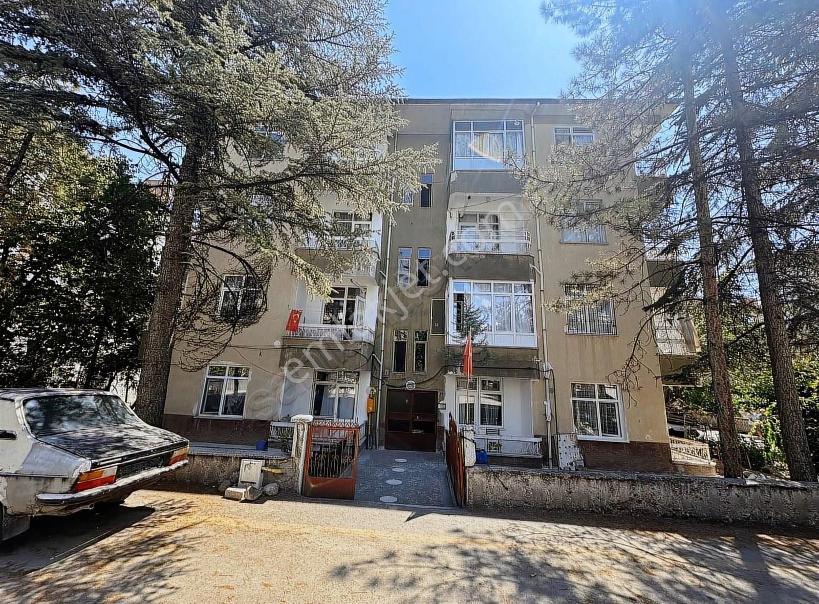 Beypazarı Hacıkara Mah.site İçinde Satılık 3+1 Daire