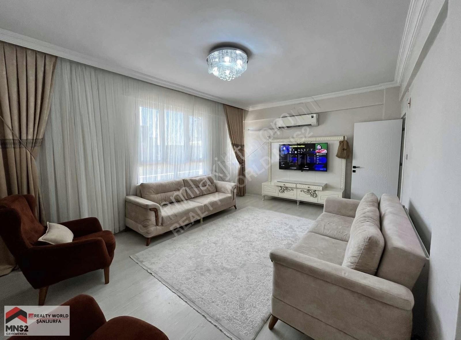 Realty World Mns2 Hasan Taşdemir'den Ahmet Yesevide 3+1