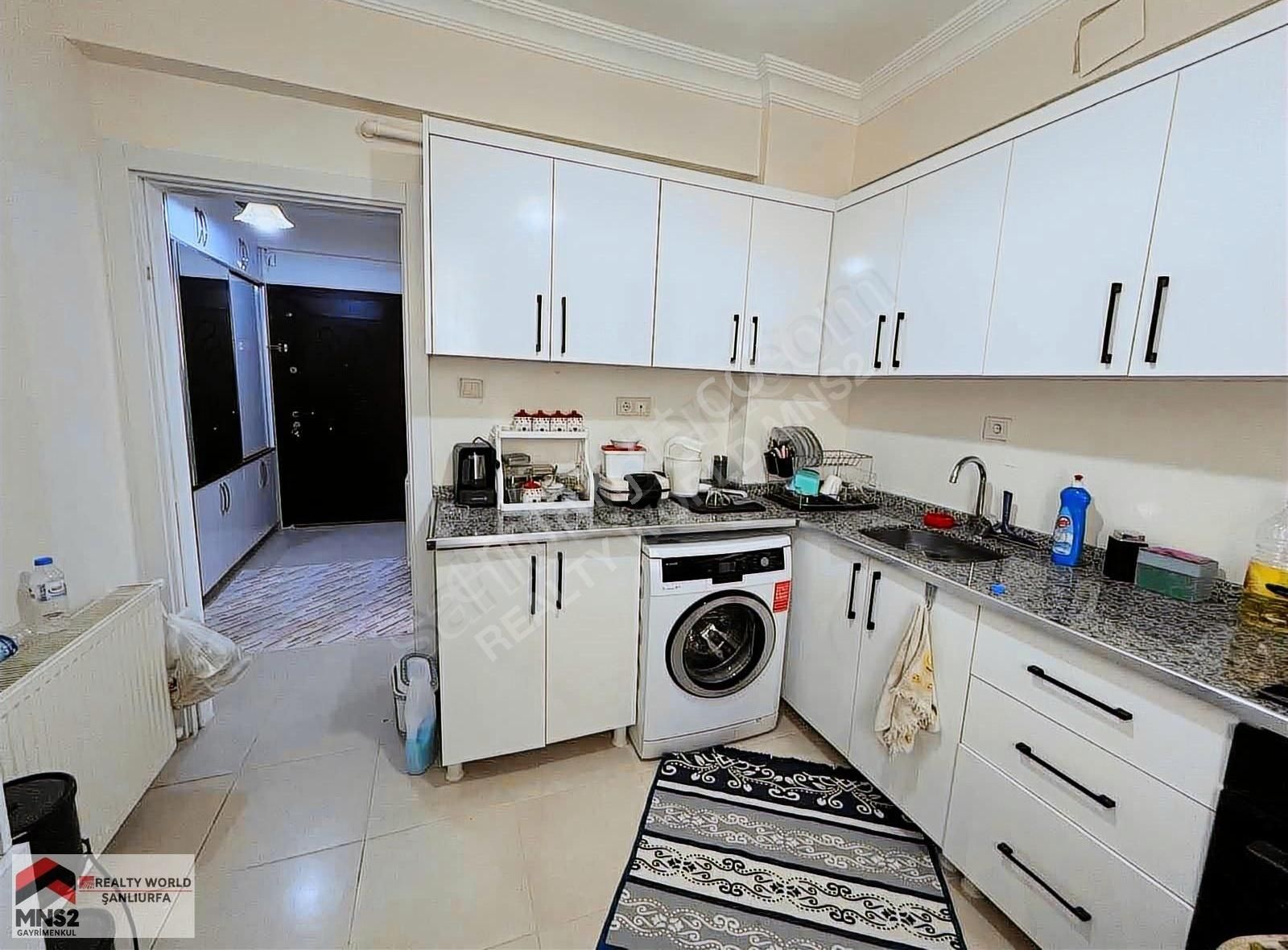Realty World Mns 2 Ahmet Göncü Den Akpıyarda 2+1