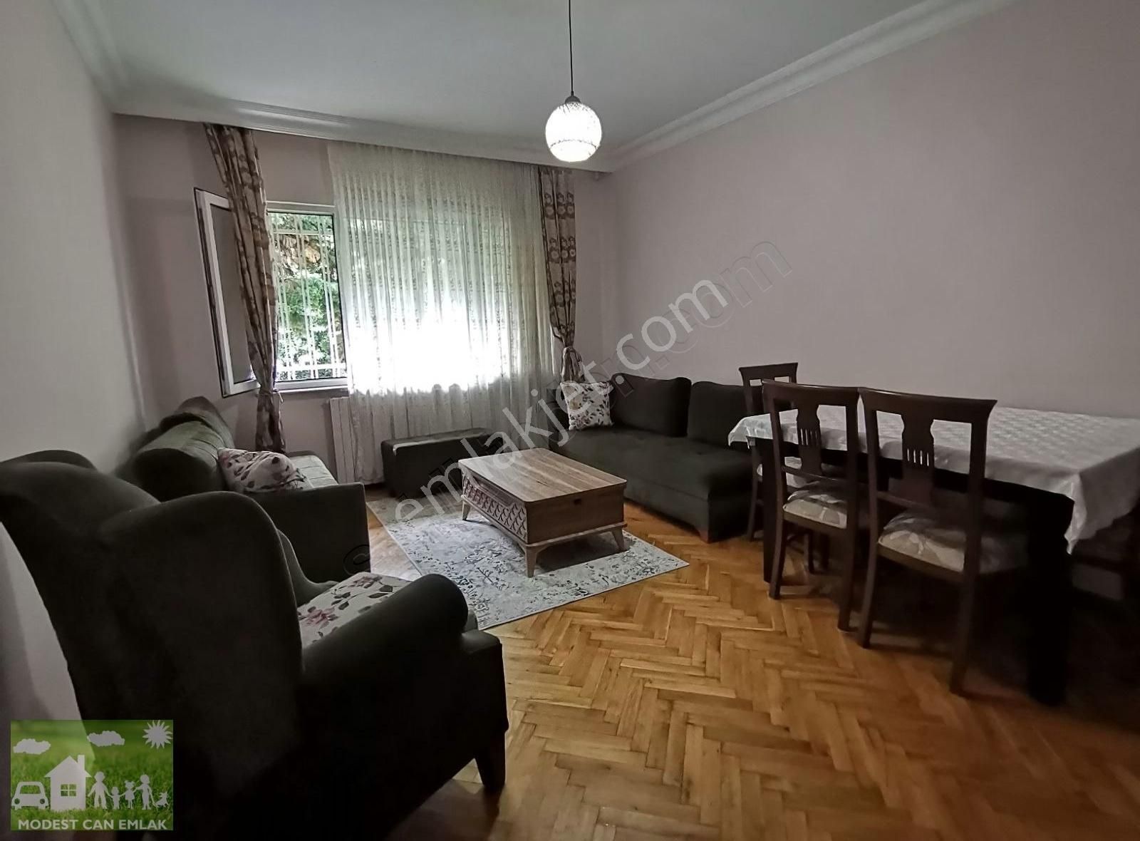 İstinye Boğaziçi Sitesinde Eşyalı Kiralık Daire