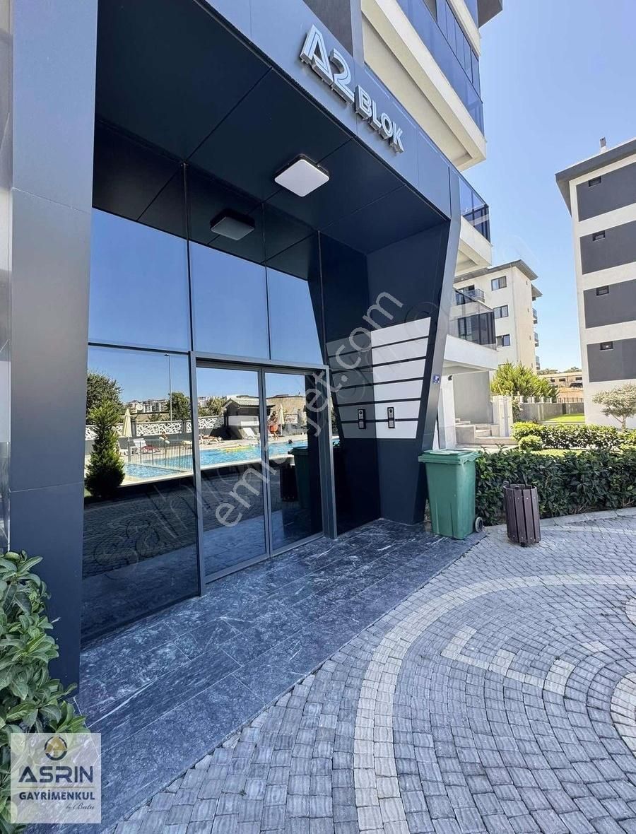 Kuşadasında Muhteşem Bir Daire Müstakil Bahçeli 2+1sıfır Havuzlu - Görsel 20