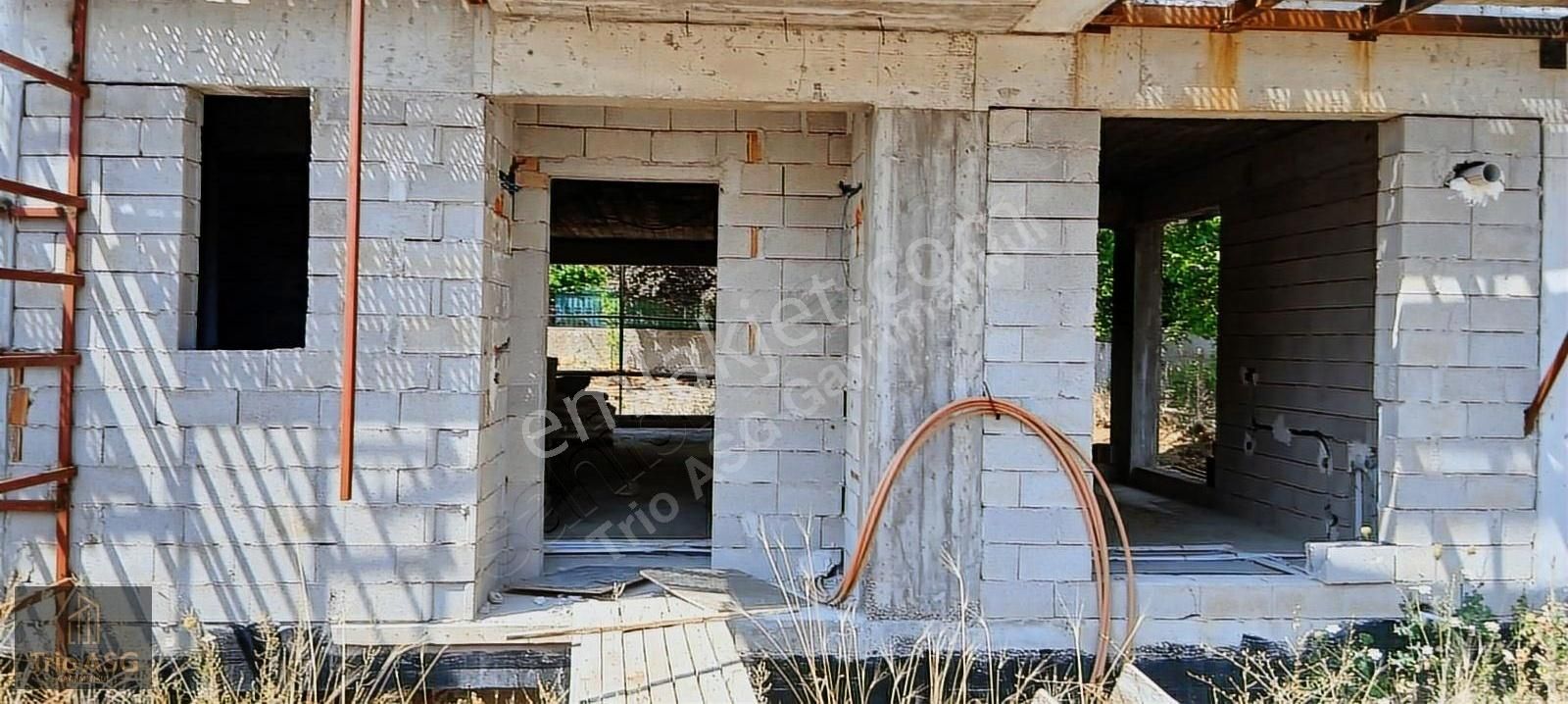 İncek Villalar Bölgesinde Natamam Villa