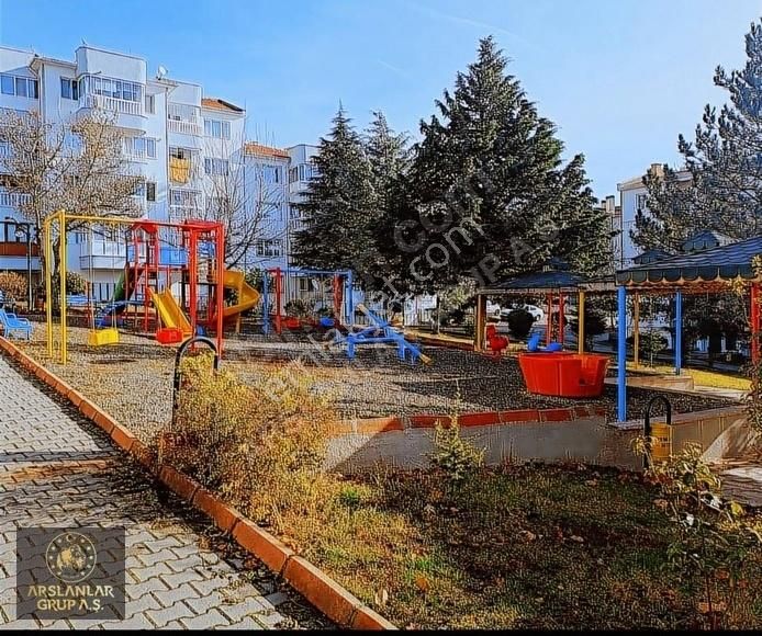Arslanlar Grup A.ş.'den Yeni Batı Sitesinde Dubleks 3+1 Daire