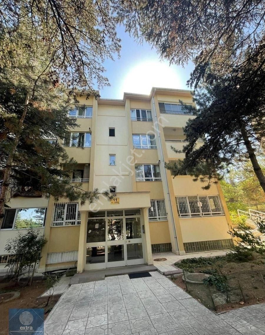 Oyak Sitesi 63.giriş Cadde Üzeri 3+1 Balkon Kiralık Daire