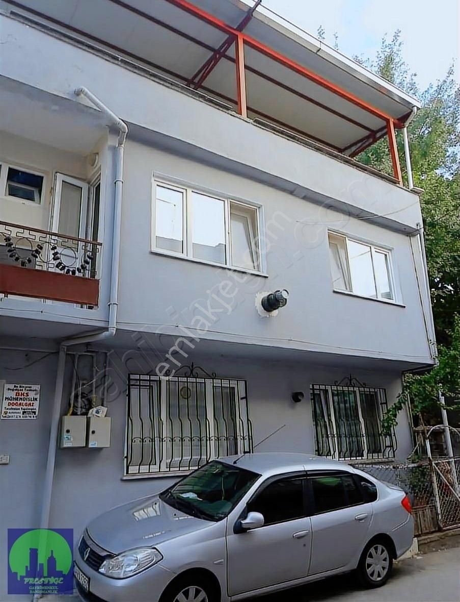 Hürriyet İstiklal De İçi Yeni Yapılı Masrafsız 2 Katlı Müstakil