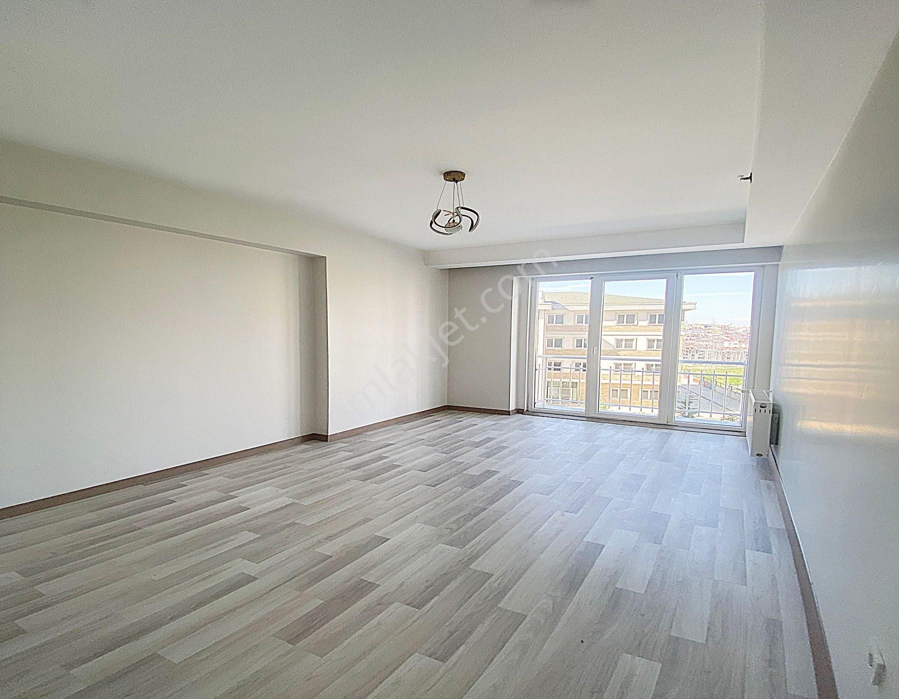 Belikdüzü Arenadan Ultra Lüx Ebeveyn Banyo Siteiçi Satılık Daire - Görsel 11