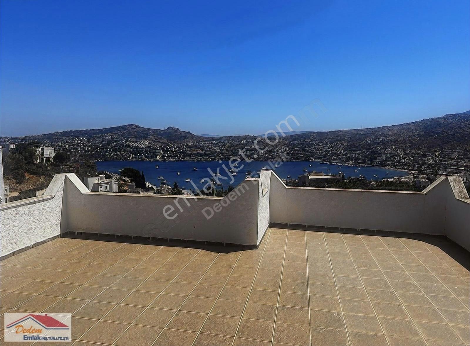 Gündoğan Koyun`da Satılık 4+2 Tribleks Villa - Görsel 8