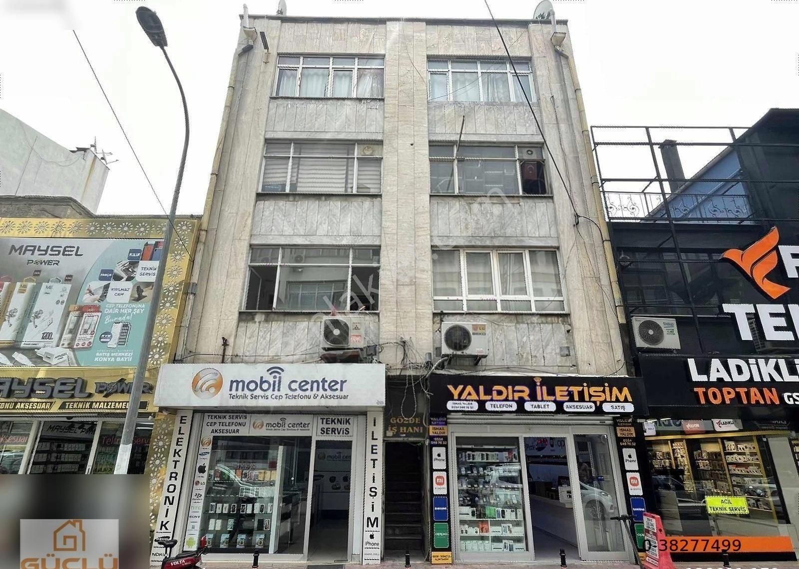 Sarraflar Yeraltı Çarşısı Yakını Satılık Arakat 1+1 Büro & Daire