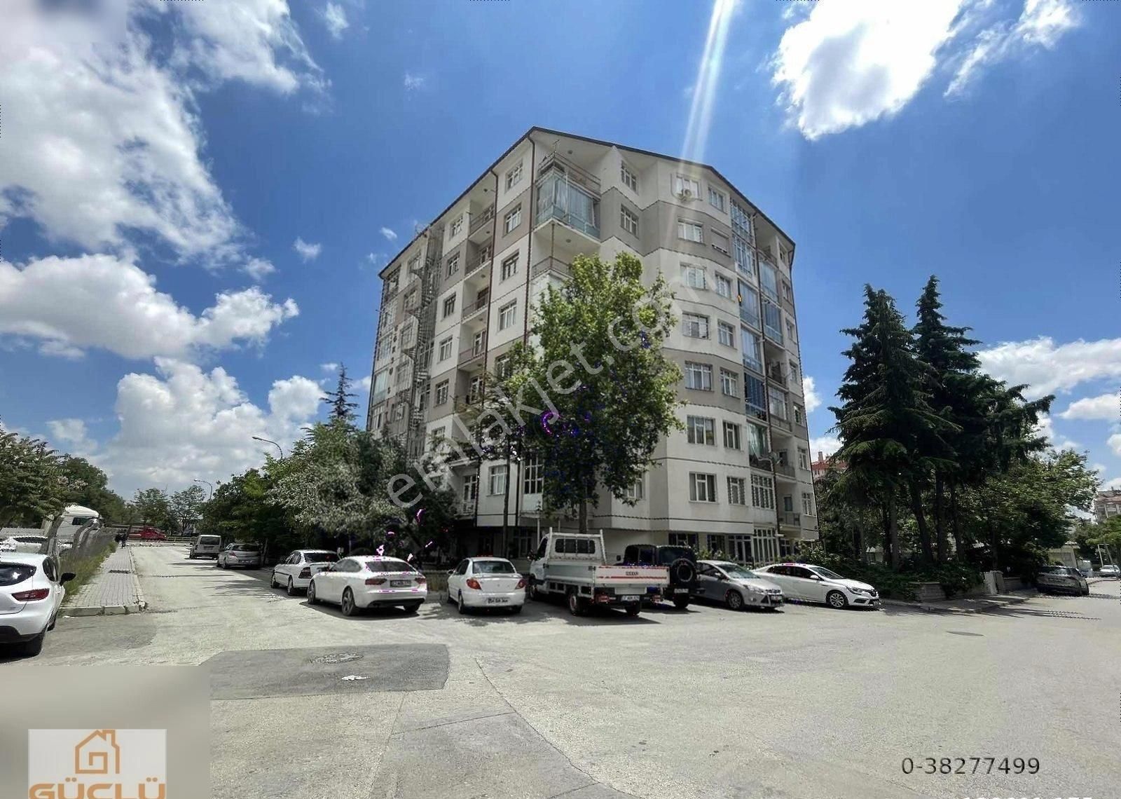 Koyuncu Petrol Karşısı Satılık Arakat 3+1 Daire