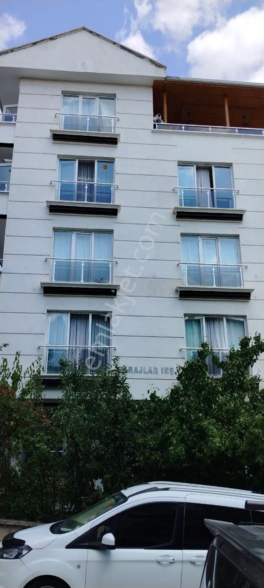 12 Yıllık Full Yapılı 2+1 Full Yapılı Daire