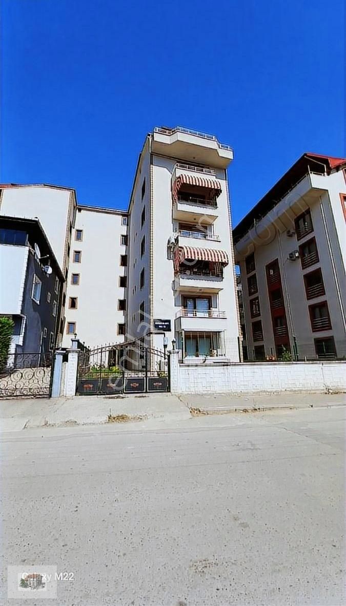 Ara Kat 3+1 Kiralık Daire.