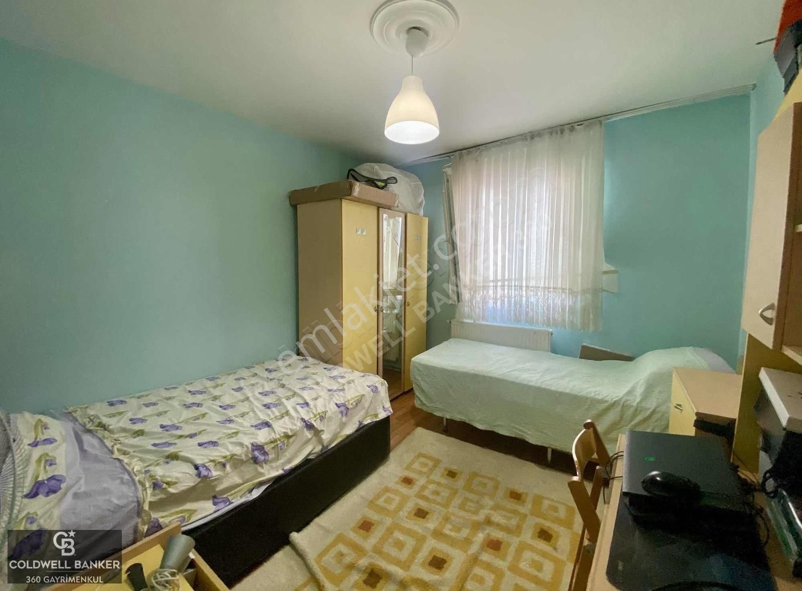 Evka 3' De Satılık Köşe Konumlu Bahçeli Ferah 4+1 Tripleks Villa - Görsel 11