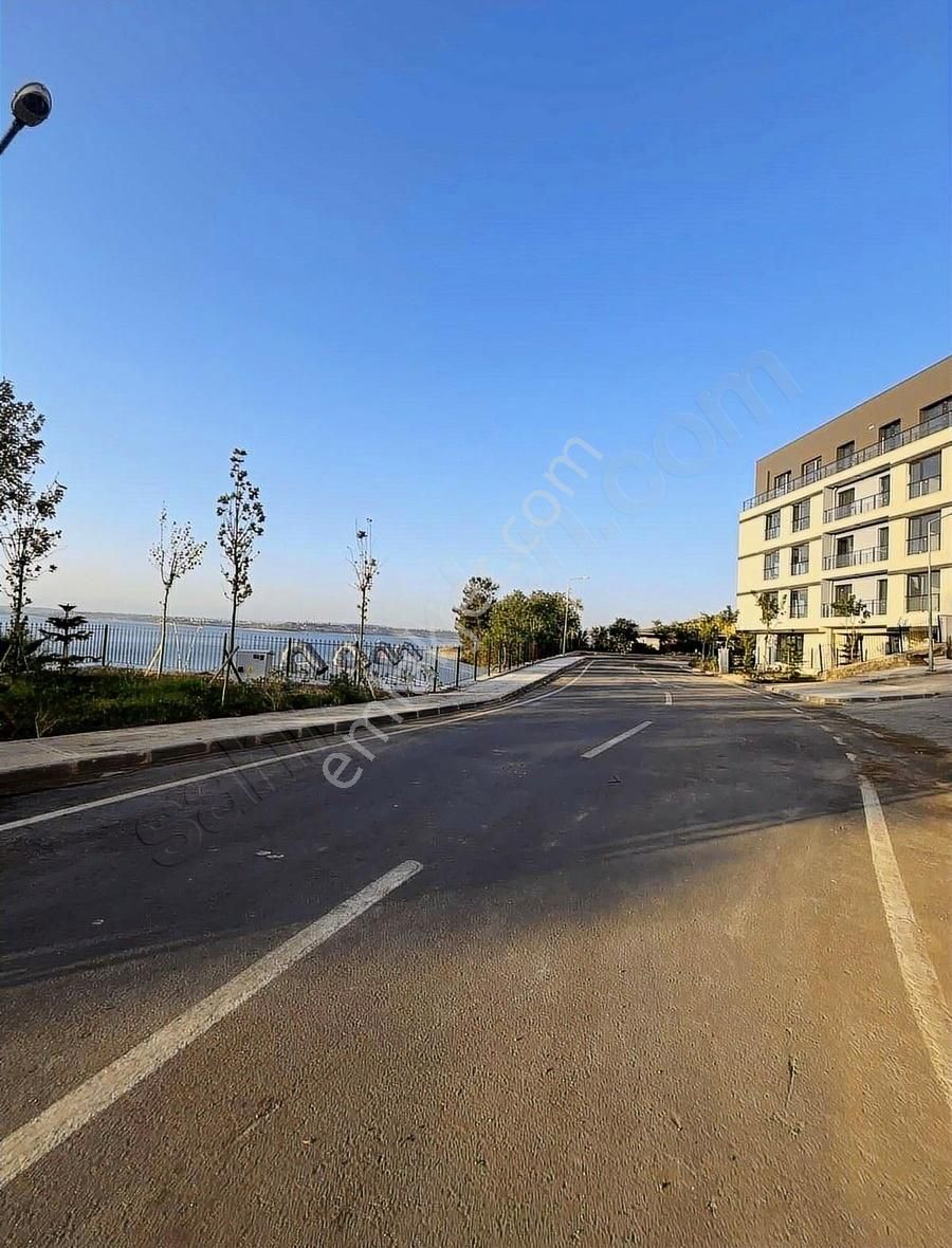 Kur Grup'tan Panoramik Göl Manzaralı Yatay Mimari 4+1 Daire - Görsel 30