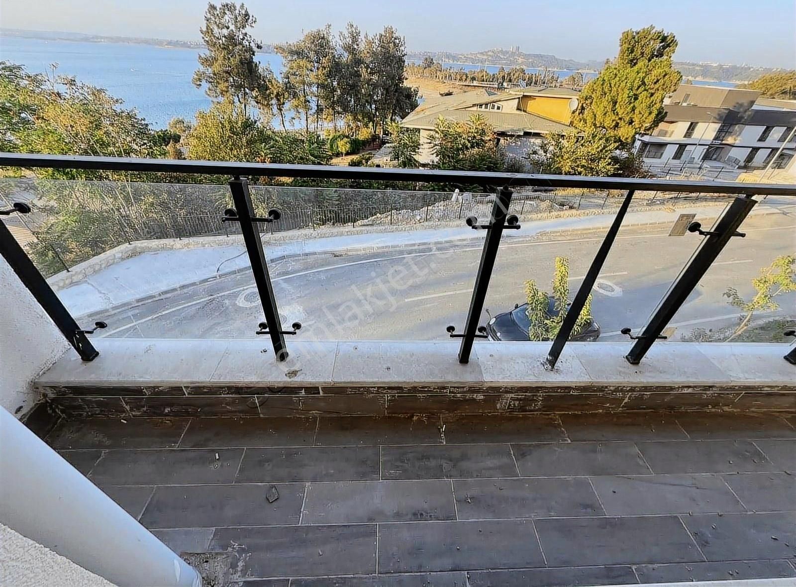 Kur Grup'tan Panoramik Göl Manzaralı Yatay Mimari 4+1 Daire - Görsel 25