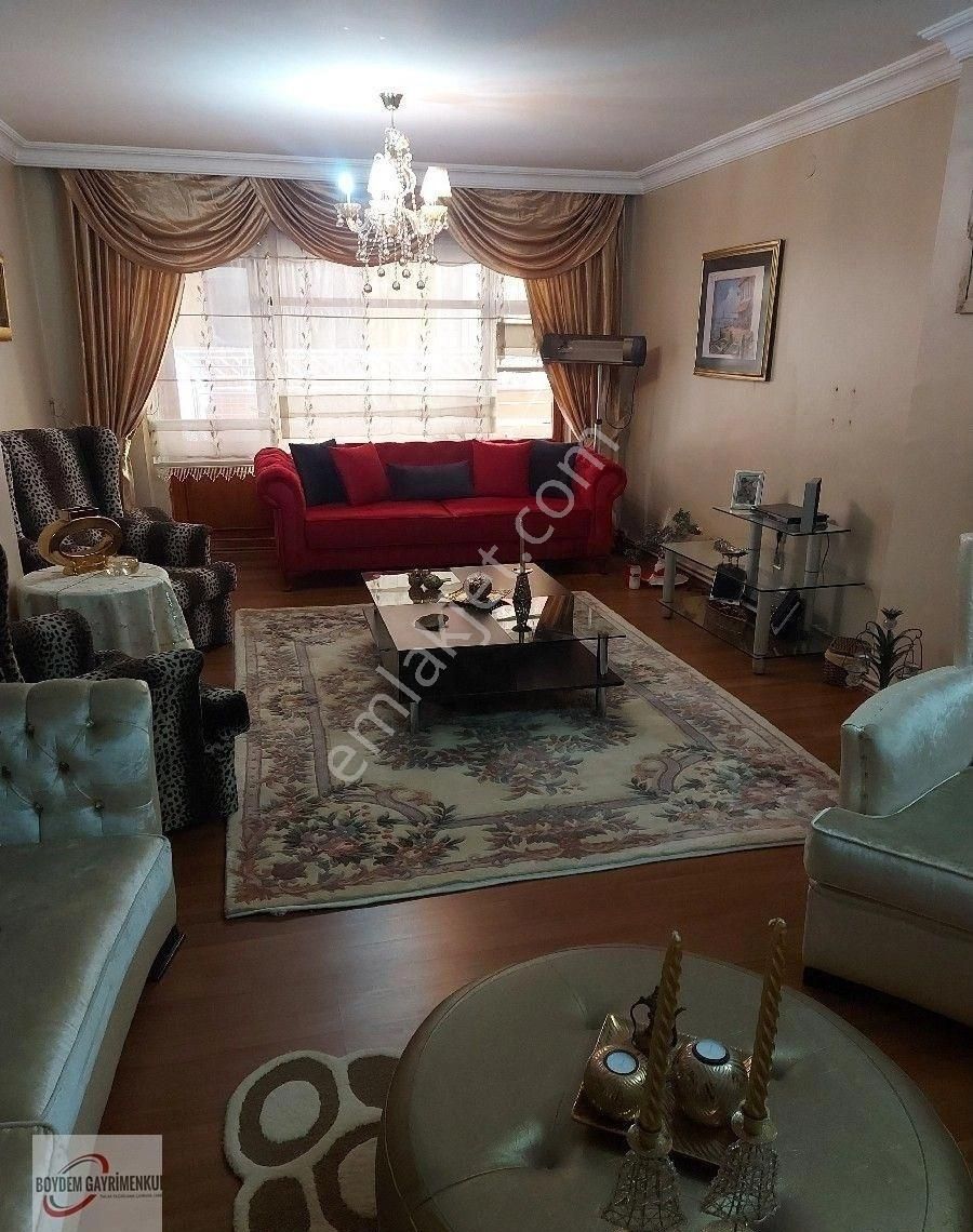 Dikmen Çetin Emeç Üzeri Satılık Daire