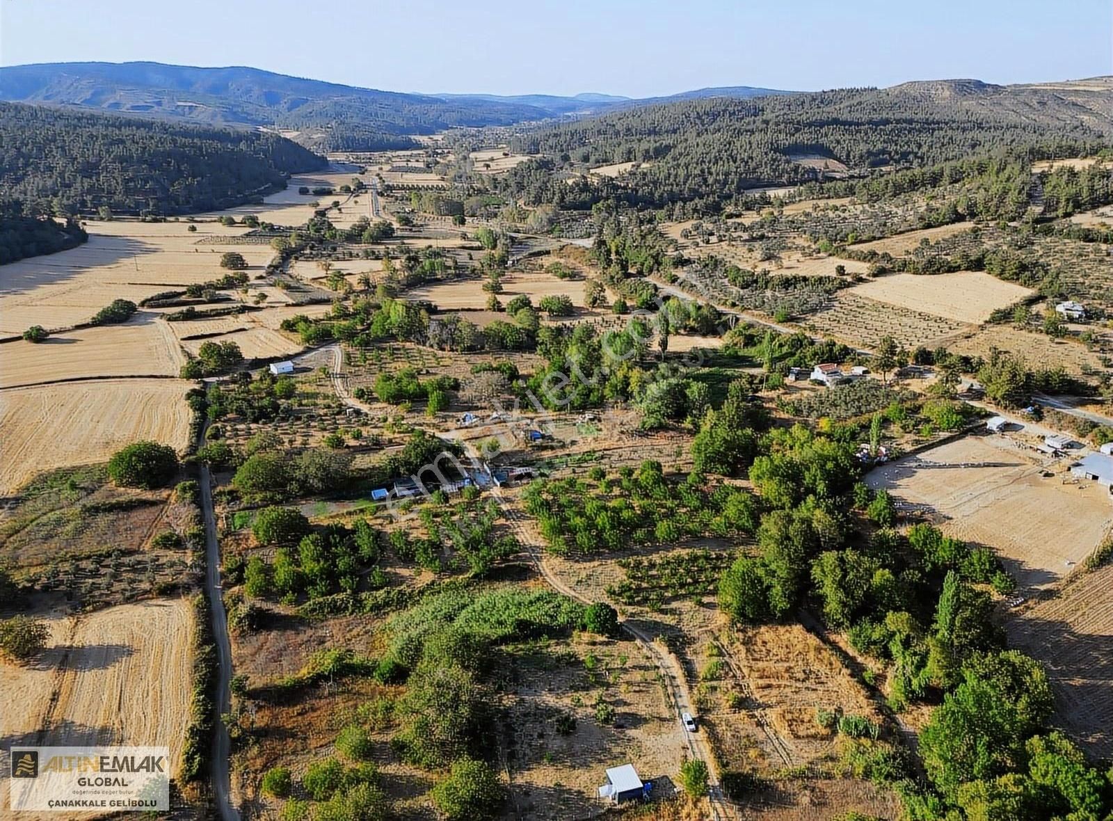 Altın Emlaktan Doğa İçinde Resmi Yolu Olan1283 M2 Satılık Tarla - Görsel 7