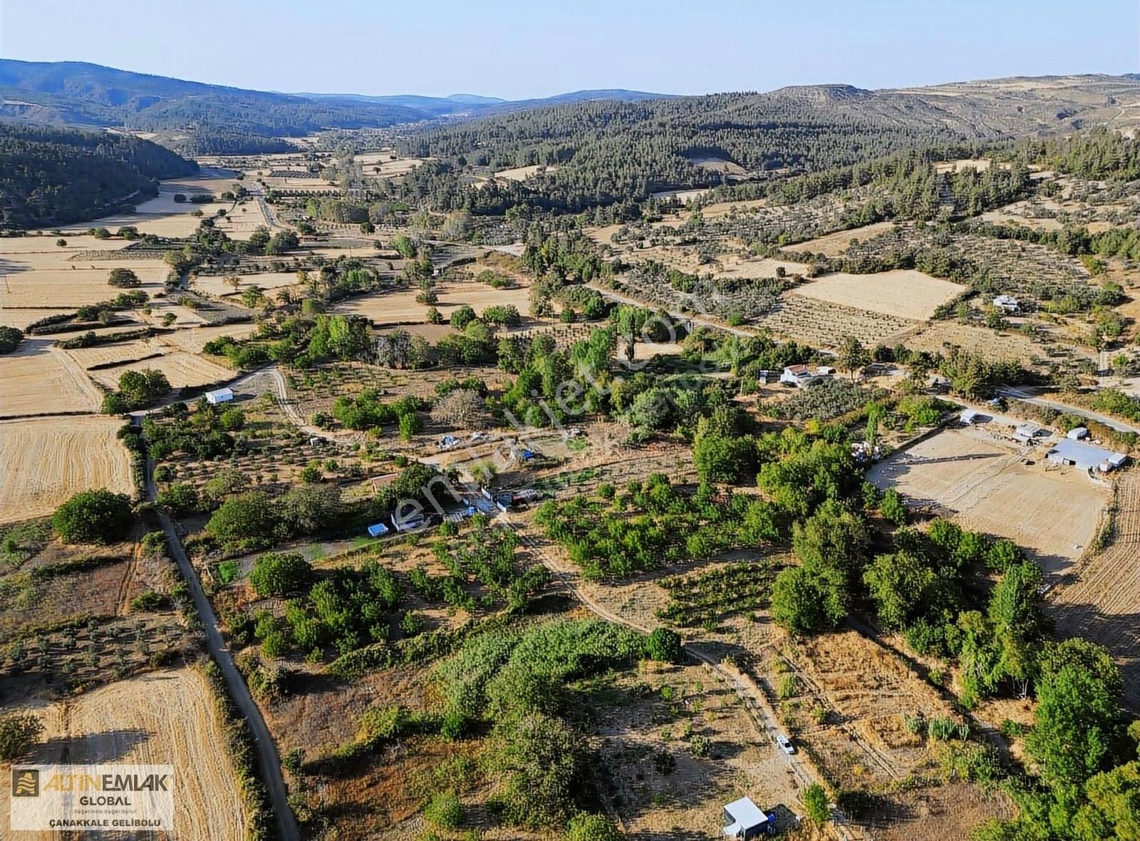 Altın Emlaktan Doğa İçinde Resmi Yolu Olan1283 M2 Satılık Tarla - Görsel 12