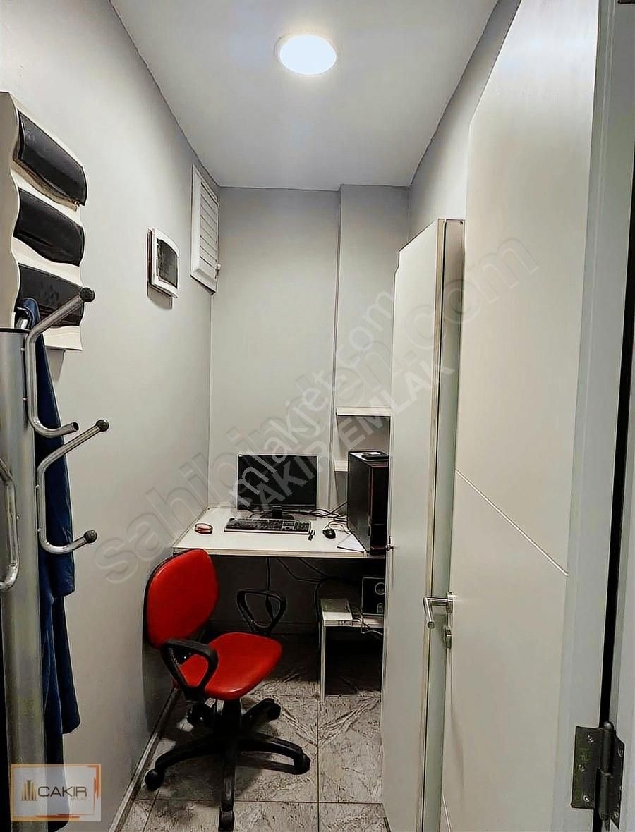 İkitelli Osb Giyim Sanatkarları C Blok 3.ada Tadilatlı İşyeri - Görsel 18